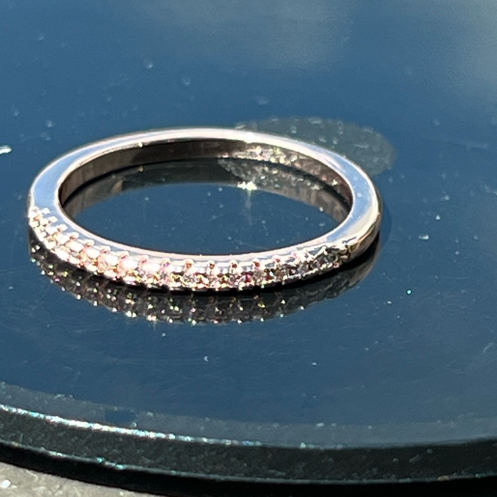 Rose Gold Zircon Ring 8 - Picture 10 of 14